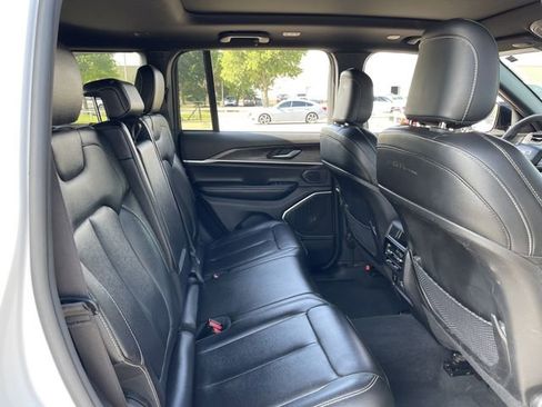 Used 2024 Jeep Grand Cherokee Limited 4xe AWD/4WD image 26