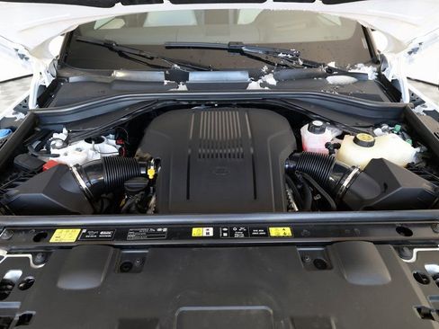 Used 2025 Land Rover Range Rover Sport Dynamic SE image 42