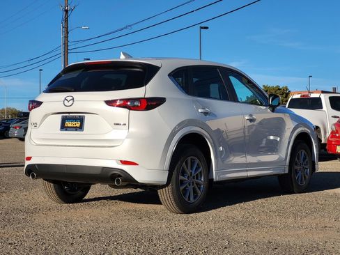 New 2025 MAZDA CX-5 AWD 2.5 S w/ Preferred Package image 3