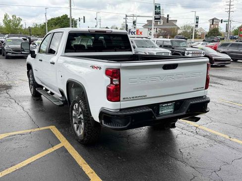 Used 2024 Chevrolet Silverado 2500 Custom w/ Custom Value Package AWD/4WD image 11