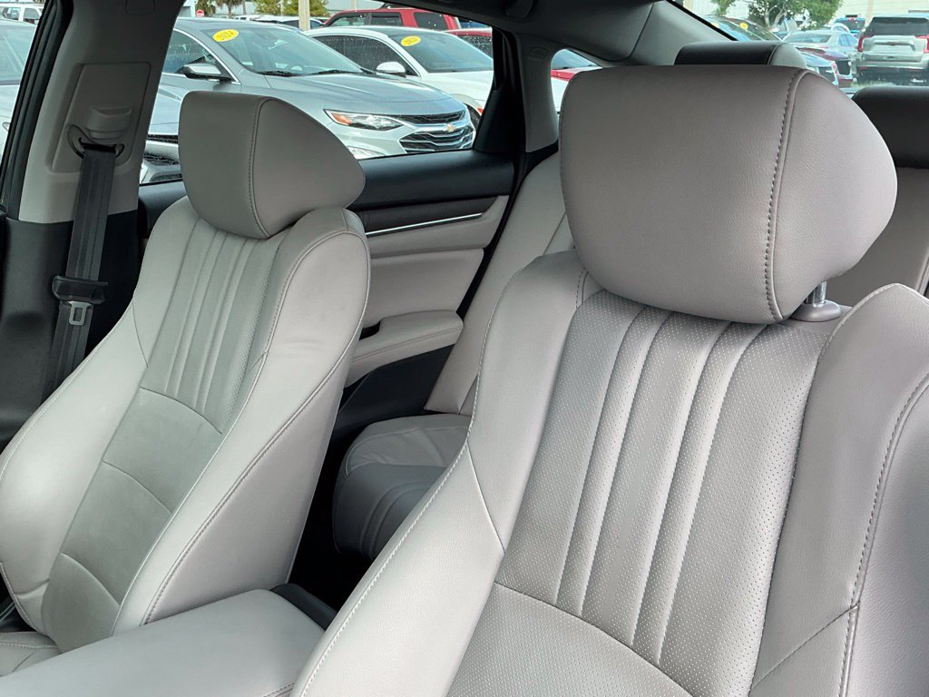 Certified 2018 Honda Accord EX-L image 26