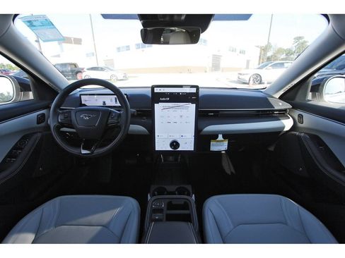 Used 2026 Ford Mustang Mach-E Premium RWD image 12
