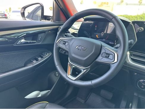 Certified 2025 Chevrolet TrailBlazer ACTIV w/ Convenience Package AWD/4WD image 9