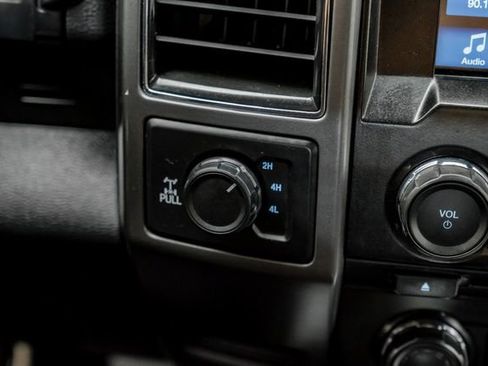 Used 2017 Ford F150 XLT w/ Equipment Group 302A Luxury image 30