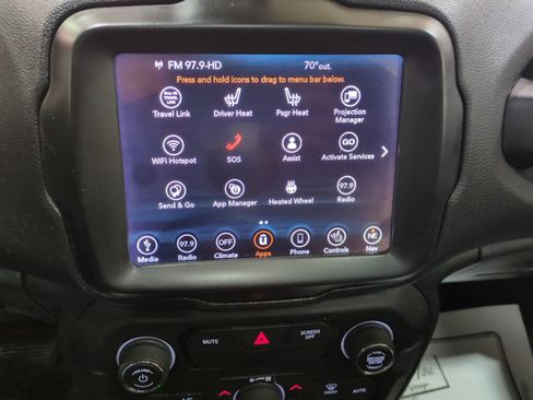 Used 2018 Jeep Renegade Trailhawk AWD/4WD image 23