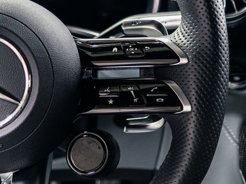 Used 2024 Mercedes-Benz SL 55 AMG 4MATIC image 12