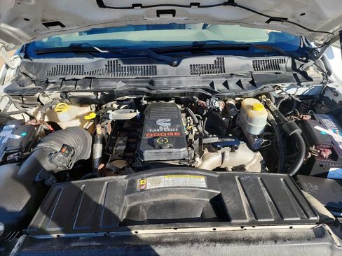 Used 2010 Dodge Ram 2500 Truck SLT image 39