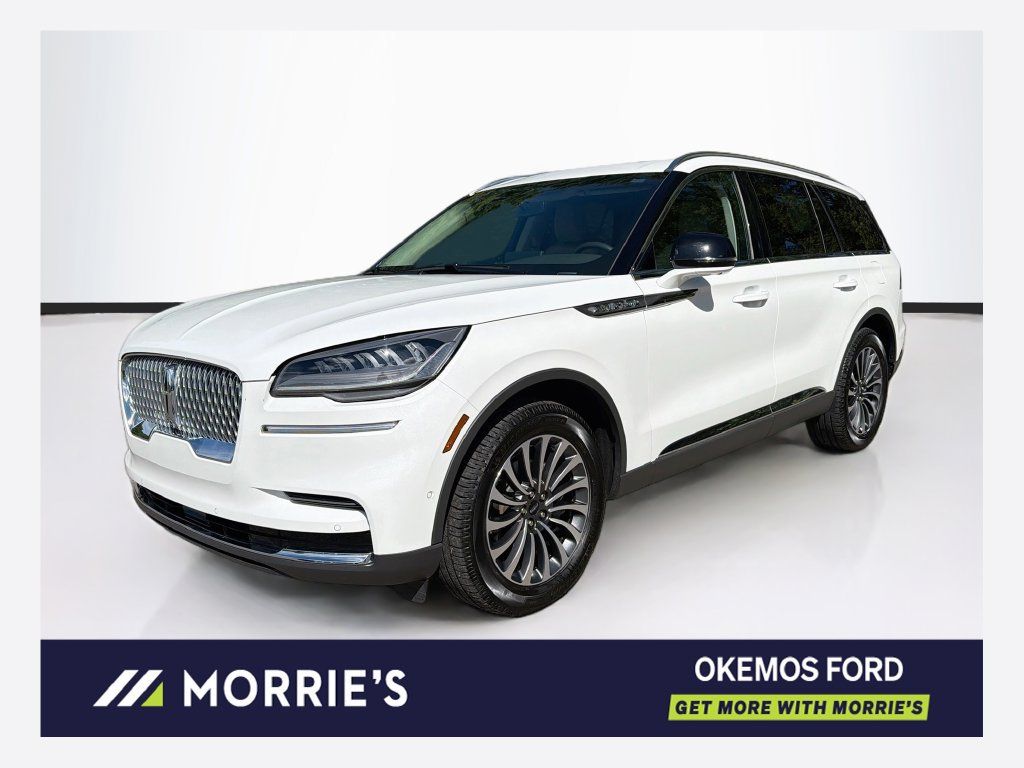Used 2024 Lincoln Aviator Reserve w/ Elements Package Plus AWD/4WD image 1