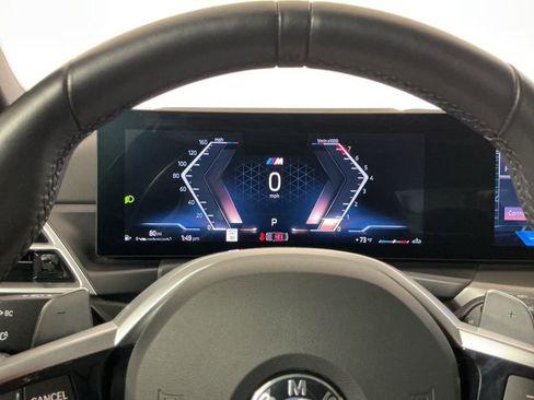 Certified 2025 BMW 330i Sedan w/ M Sport Package image 10