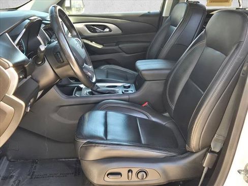 Used 2021 Chevrolet Traverse RS w/ LPO, 'HIT The Road' Package image 16