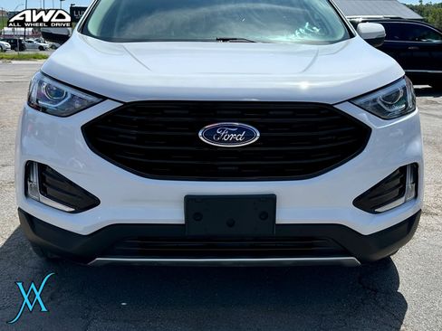 Used 2020 Ford Edge SEL w/ Cold Weather Package AWD/4WD image 11