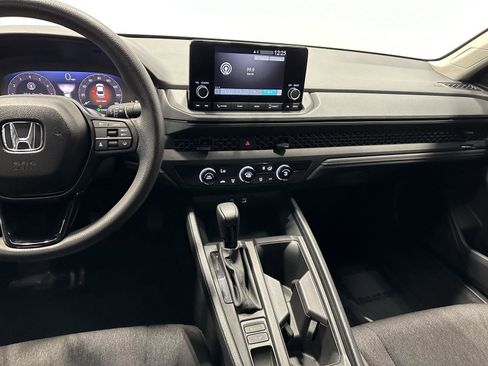 Certified 2025 Honda Accord LX image 20
