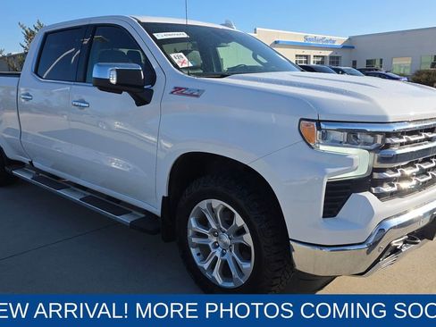 Used 2024 Chevrolet Silverado 1500 LTZ image 7