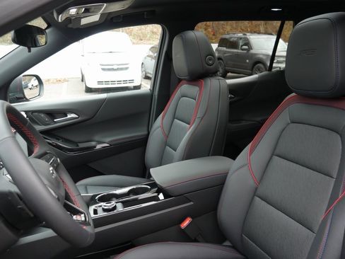 New 2026 Chevrolet Equinox RS image 9