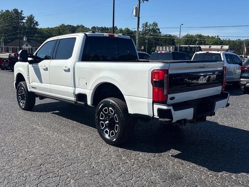 Used 2025 Ford F250 Platinum AWD/4WD image 5