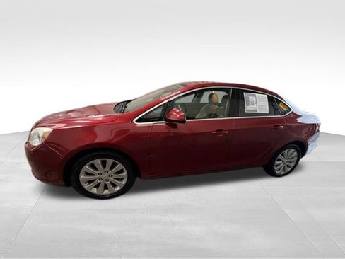 Used 2015 Buick Verano FWD image 2