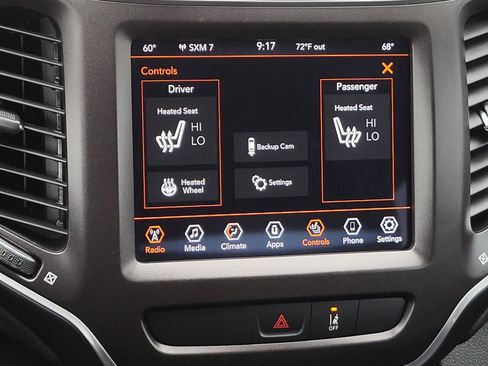Used 2022 Jeep Cherokee Trailhawk w/ Trailer Tow Group AWD/4WD image 24