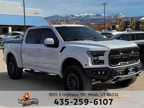 Used 2019 Ford F150 Raptor w/ Equipment Group 802A Luxury image 3