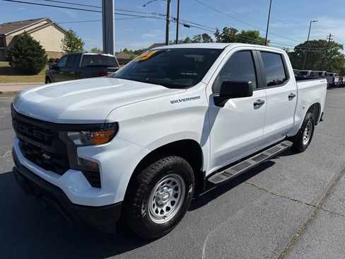 Used 2023 Chevrolet Silverado 1500 W/T w/ WT Value Package image 4