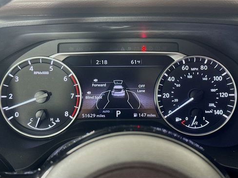 Used 2023 Nissan Rogue SL w/ SL Premium Package image 16