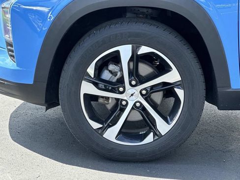 Used 2024 Chevrolet Trax RS w/ Driver Confidence Package FWD image 9