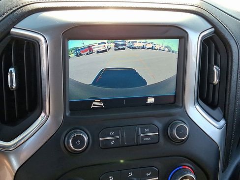 Used 2022 Chevrolet Silverado 1500 RST image 18