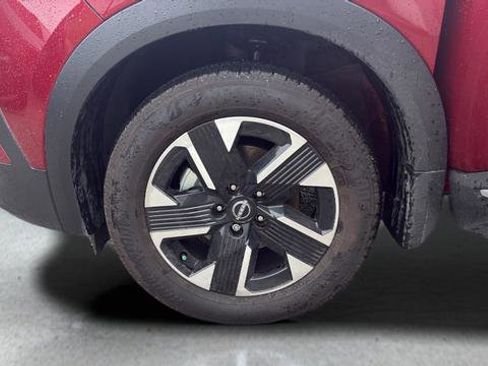 Used 2026 Nissan Kicks SV w/ Cold Weather Package AWD/4WD image 32