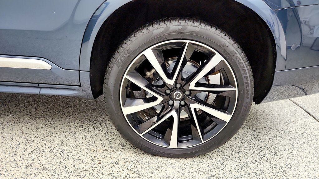 Used 2024 Volvo XC90 B6 Ultimate w/ Protection Package Premier AWD/4WD image 9