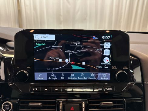 Certified 2023 Nissan Pathfinder SL w/ SL Premium Package image 16