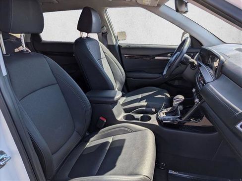 Used 2024 Kia Seltos EX FWD image 20