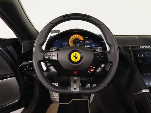 Certified 2025 Ferrari Roma Spider image 37