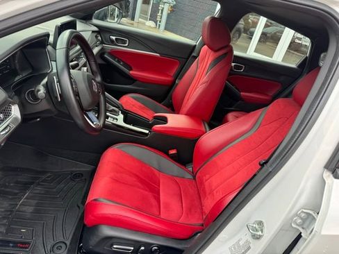 Used 2024 Acura Integra A-Spec image 18