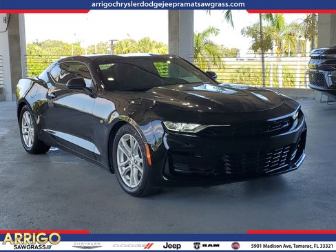 Used 2022 Chevrolet Camaro LS RWD image 1