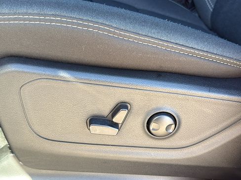 Certified 2025 RAM 1500 Lone Star image 12