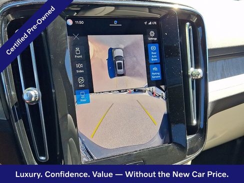 Certified 2024 Volvo XC40 B5 Plus w/ Protection Package Premier AWD/4WD image 19