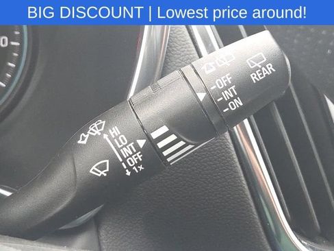 Used 2024 Chevrolet Equinox LT FWD image 45