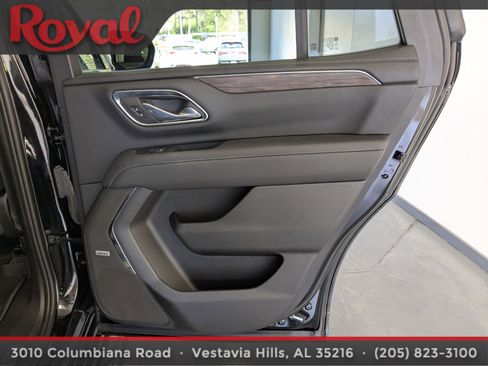 Used 2023 Chevrolet Tahoe LT image 9