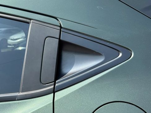 Used 2018 Honda HR-V EX image 27