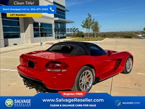 Used 2004 Dodge Viper SRT-10 image 5