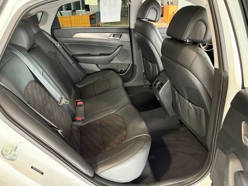 Used 2016 Hyundai Sonata Sport w/ Option Group 02 image 12