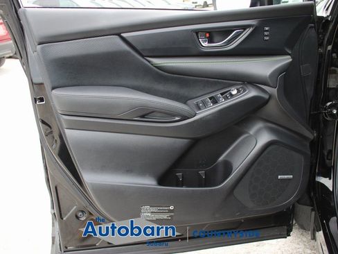 Used 2025 Subaru Ascent Bronze Edition AWD/4WD image 9