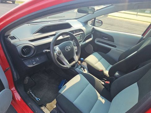 Used 2014 Toyota Prius C Two FWD image 22