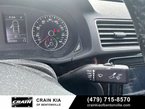 Used 2014 Volkswagen Passat TDI SEL Premium FWD image 18