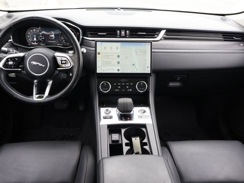 Used 2021 Jaguar F-PACE S image 18