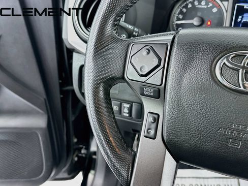 Used 2023 Toyota Tacoma TRD Sport RWD image 15