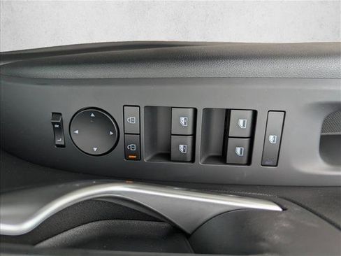 New 2026 Hyundai Santa Cruz SEL FWD image 10