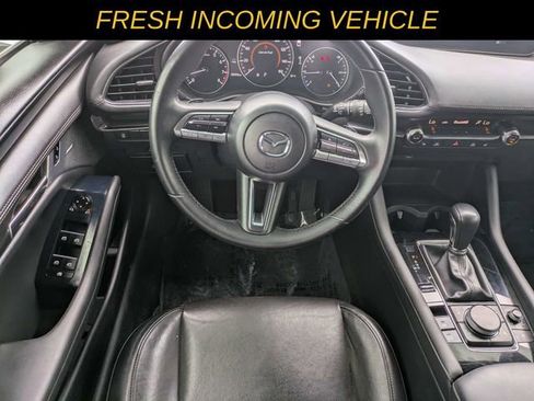 Used 2021 MAZDA MAZDA3 s image 12