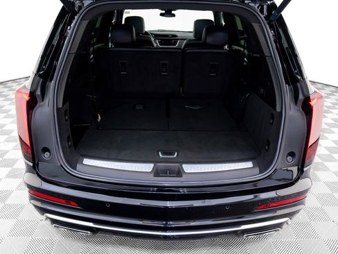 Certified 2023 Cadillac XT6 Luxury w/ LPO, Floor Liner Package image 33