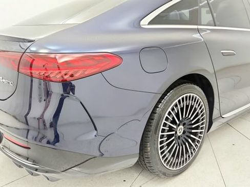 Used 2023 Mercedes-Benz EQS 450+ 4MATIC Sedan image 31