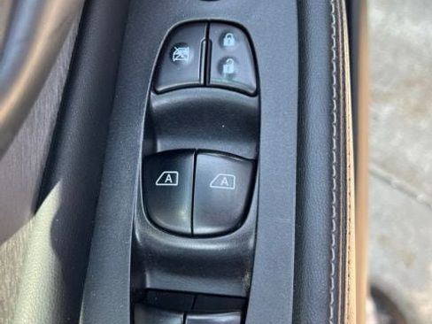 Used 2020 Nissan Murano S w/ Technology Package AWD/4WD image 17